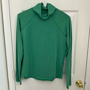 Stio Green Lightweight Turtleneck Pullover